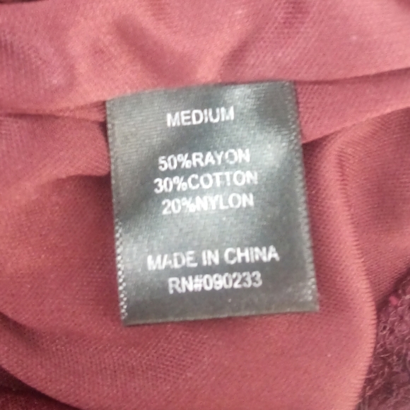 Kendall + Kylie Maroon Burgundy Crochet Lace Racerback Top M Holiday Holidays - Picture 8 of 9